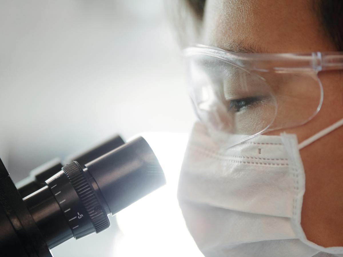 Government scientists combat issues of forensic DNA interpretation with new reference standards